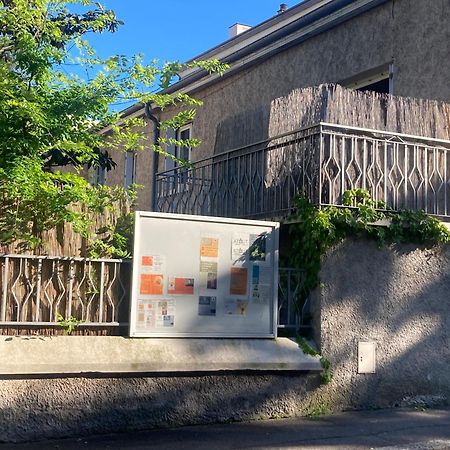 Maison Des Roses Oullins Luaran gambar